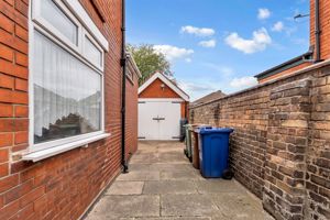 Photo 23- click for photo gallery